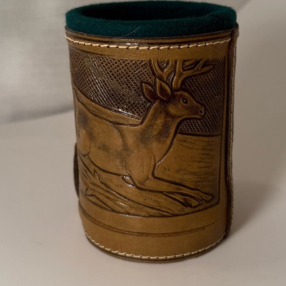 PYMSA Mexican Genuine Leather Felt Lined Dice Cup With Storage Deer Nature - Picture 1 of 7